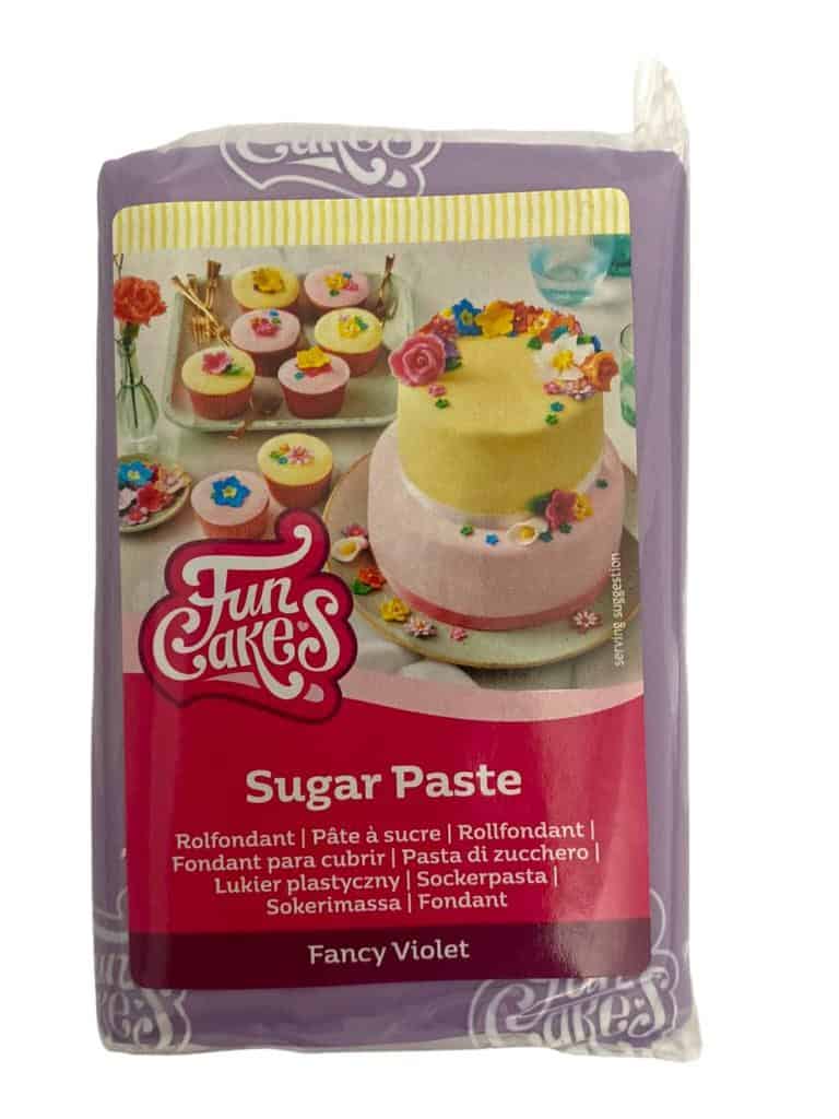 importshop24 Fun Cakes Rolled Fondant Fancy Violet Kuchenverkleidung